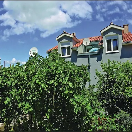 Apartamento Halilovi - Two Bedroom 2 *